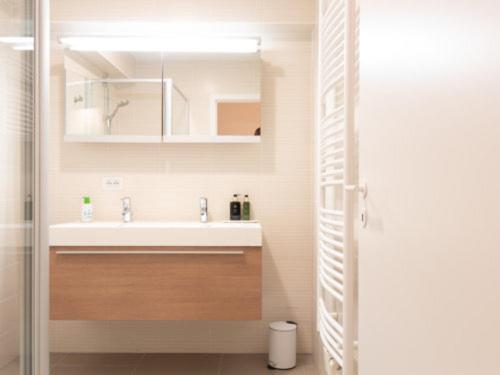 A Bien Venue - Modern Appartement, 50M Van Zee Кноке-Хайст Екстериор снимка